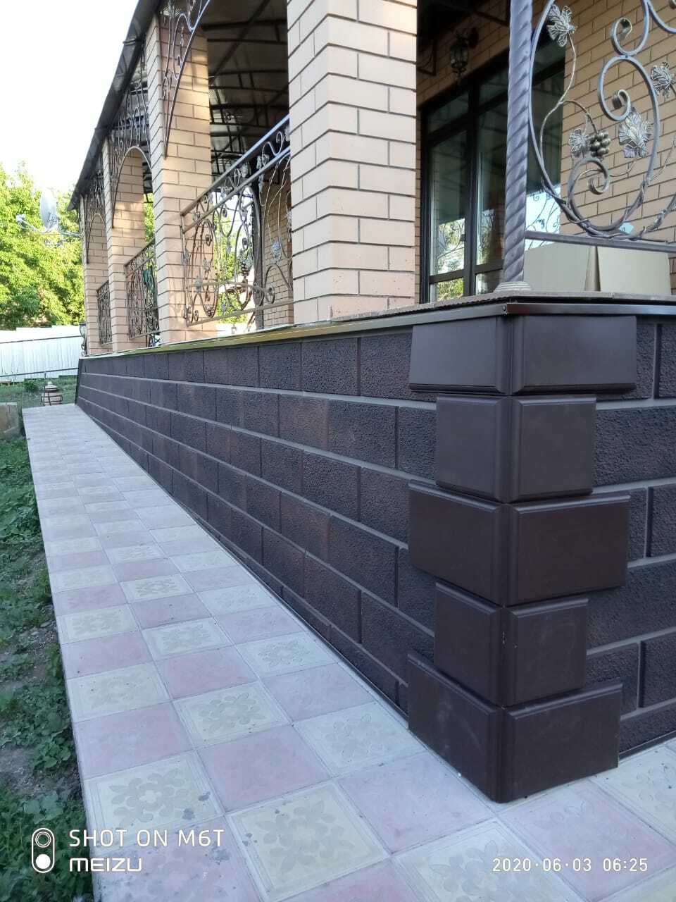Фасадная панель Камень Неаполитанский в Оренбурге